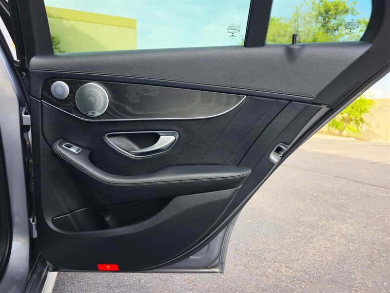 Used 2015 Mercedes-Benz C 400 4MATIC w/ Multimedia Package image 30
