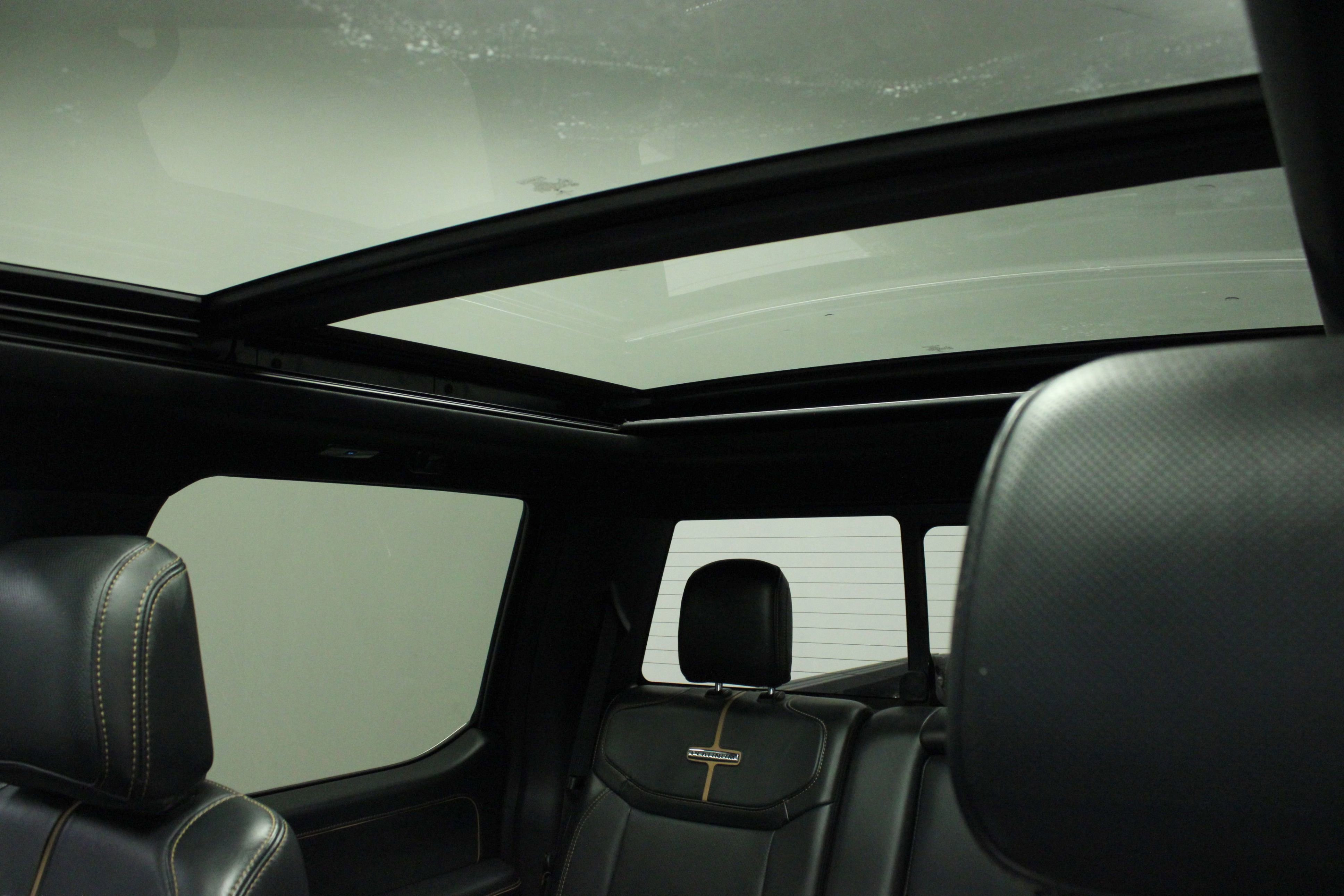 Used 2022 Ford F150 Platinum w/ Equipment Group 701A High image 10