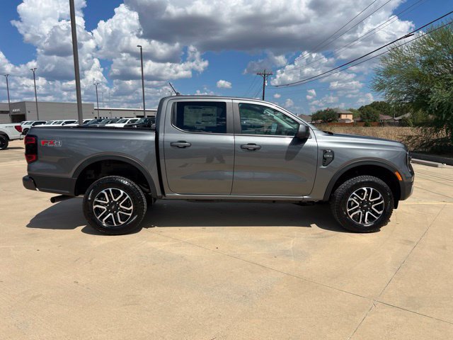 New 2026 Ford Ranger Lariat w/ FX4 Off-Road Package AWD/4WD image 8