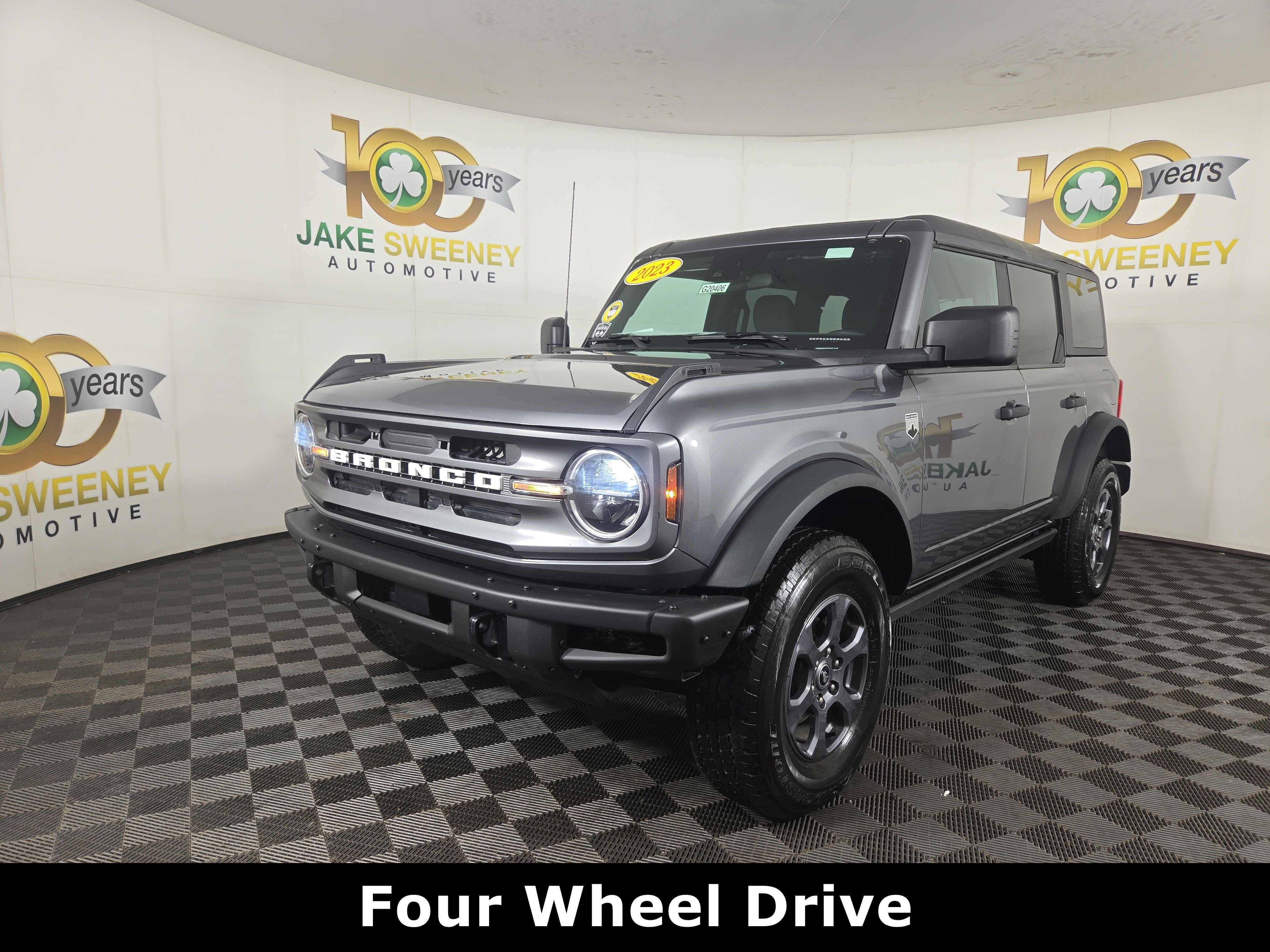 Used 2023 Ford Bronco Big Bend AWD/4WD image 3