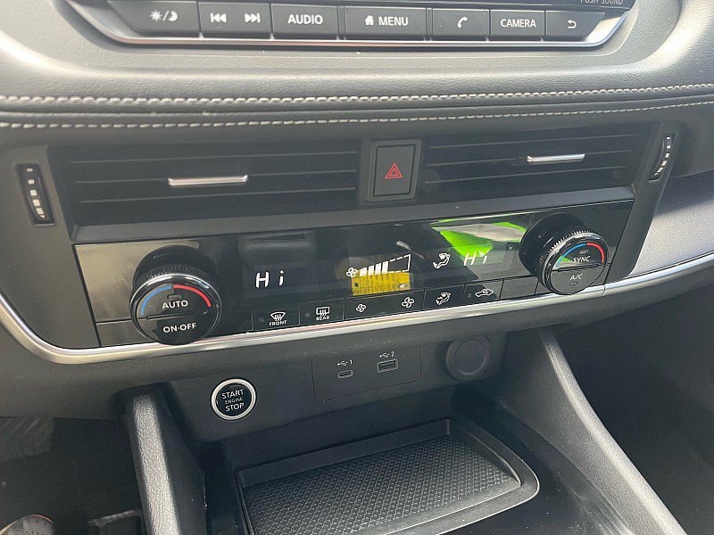 Used 2023 Nissan Rogue SV AWD/4WD image 26