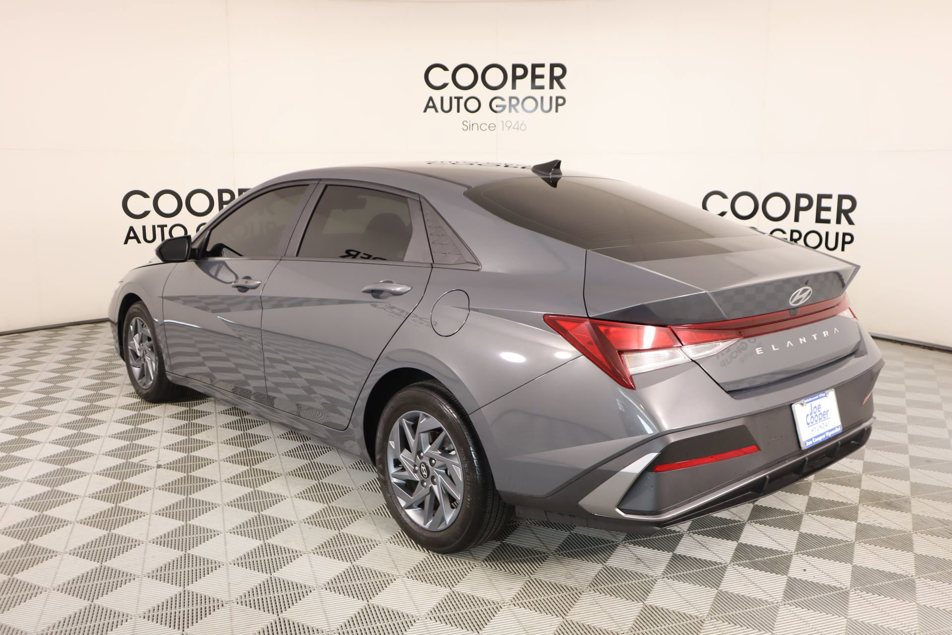 Certified 2024 Hyundai Elantra SEL image 22