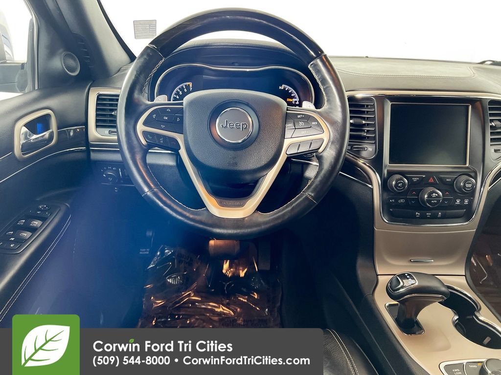 Used 2015 Jeep Grand Cherokee Overland AWD/4WD image 27