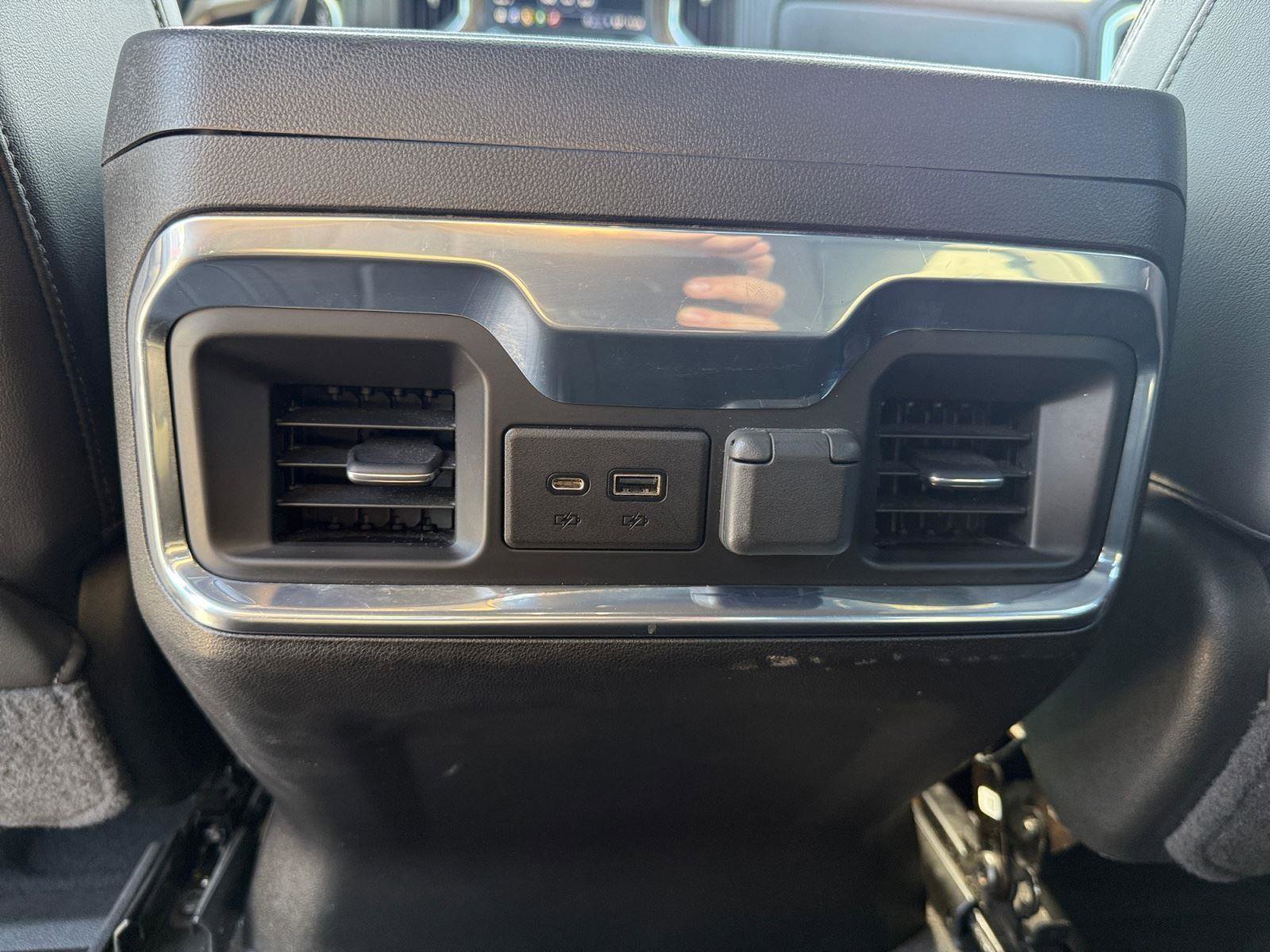 Used 2022 Chevrolet Silverado 3500 High Country w/ Safety Package II AWD/4WD image 22
