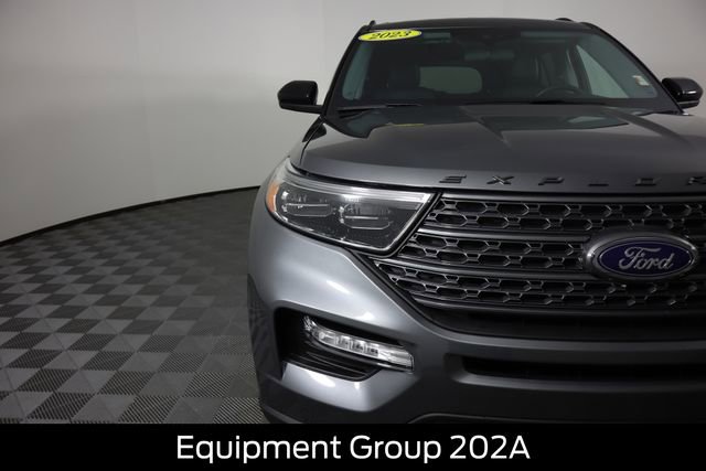 Used 2023 Ford Explorer XLT w/ Equipment Group 202A image 17
