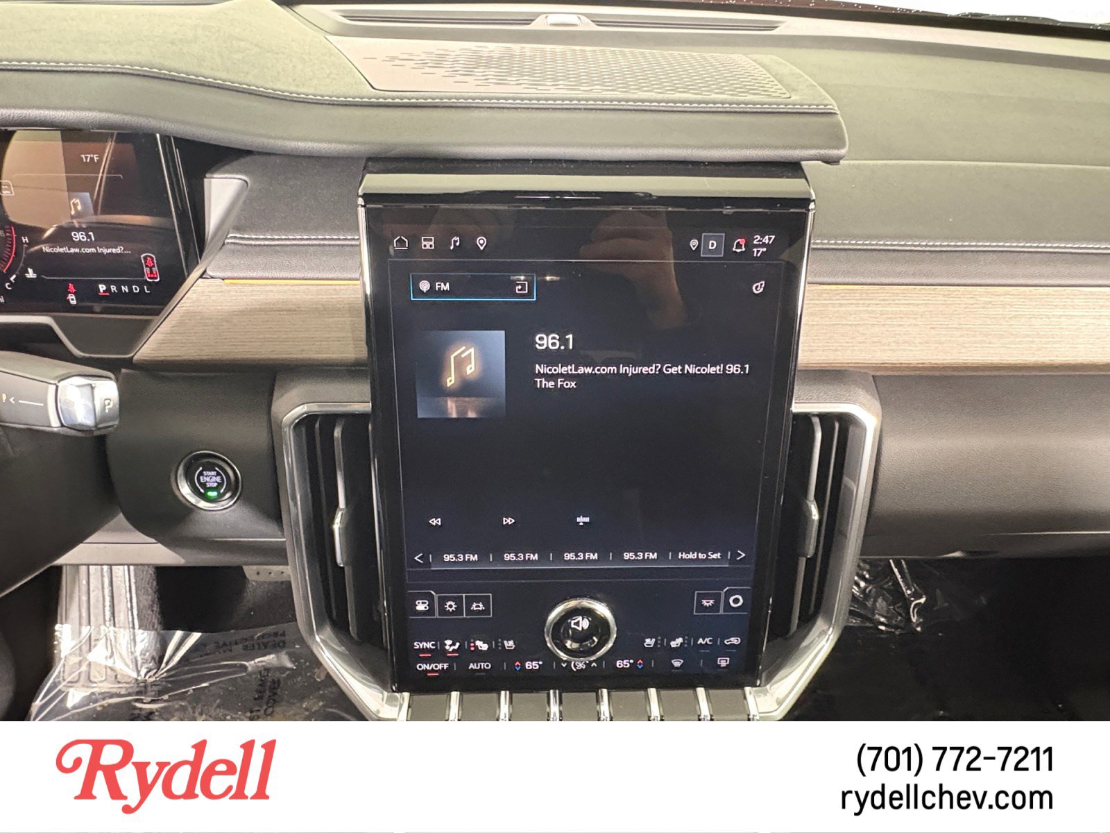 Used 2025 GMC Acadia Denali w/ LPO, Floor Liner Package image 21