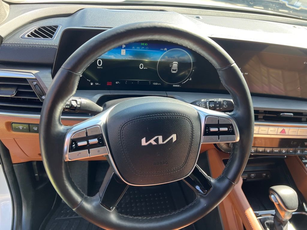 Used 2024 Kia Telluride SX Prestige X-Line image 16
