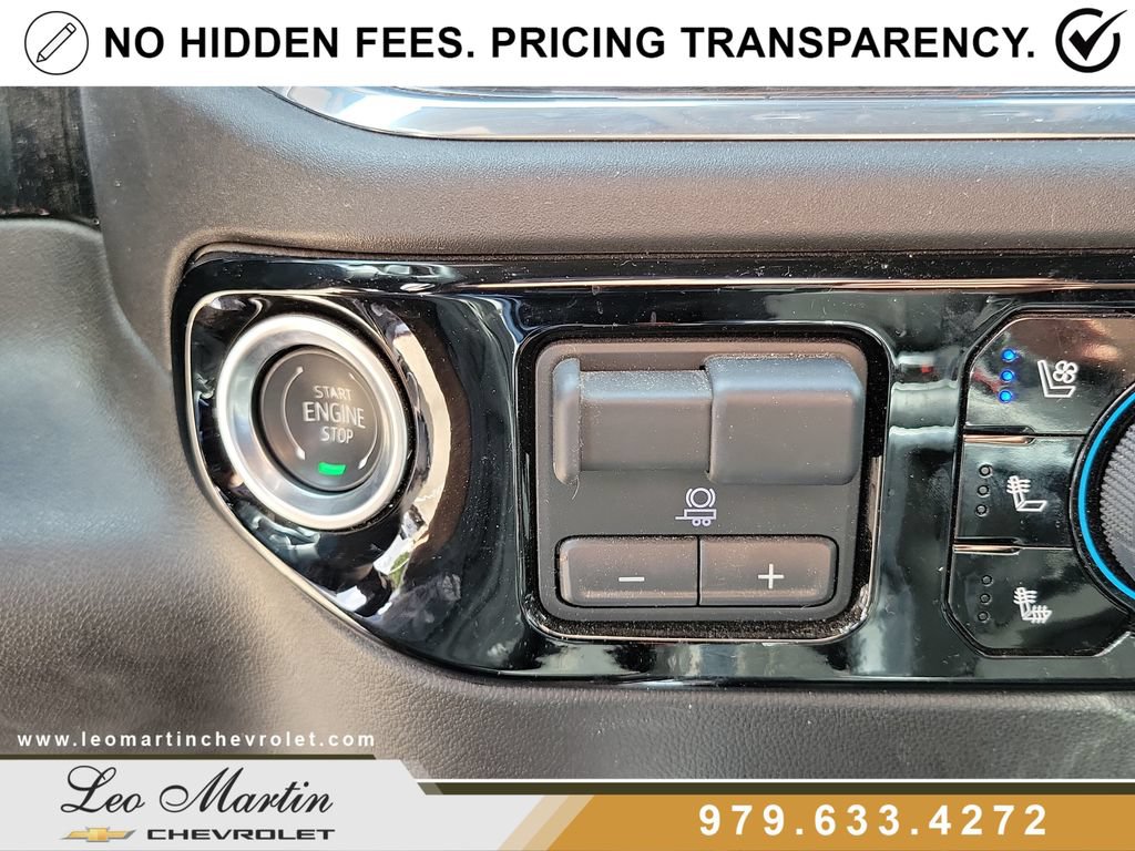 Used 2025 Chevrolet Silverado 1500 LTZ RWD image 30