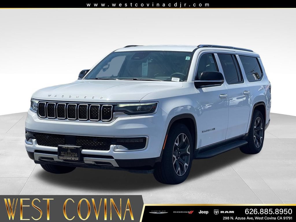 Used 2024 Jeep Wagoneer L Series III w/ Flexible Seating Group AWD/4WD image 3