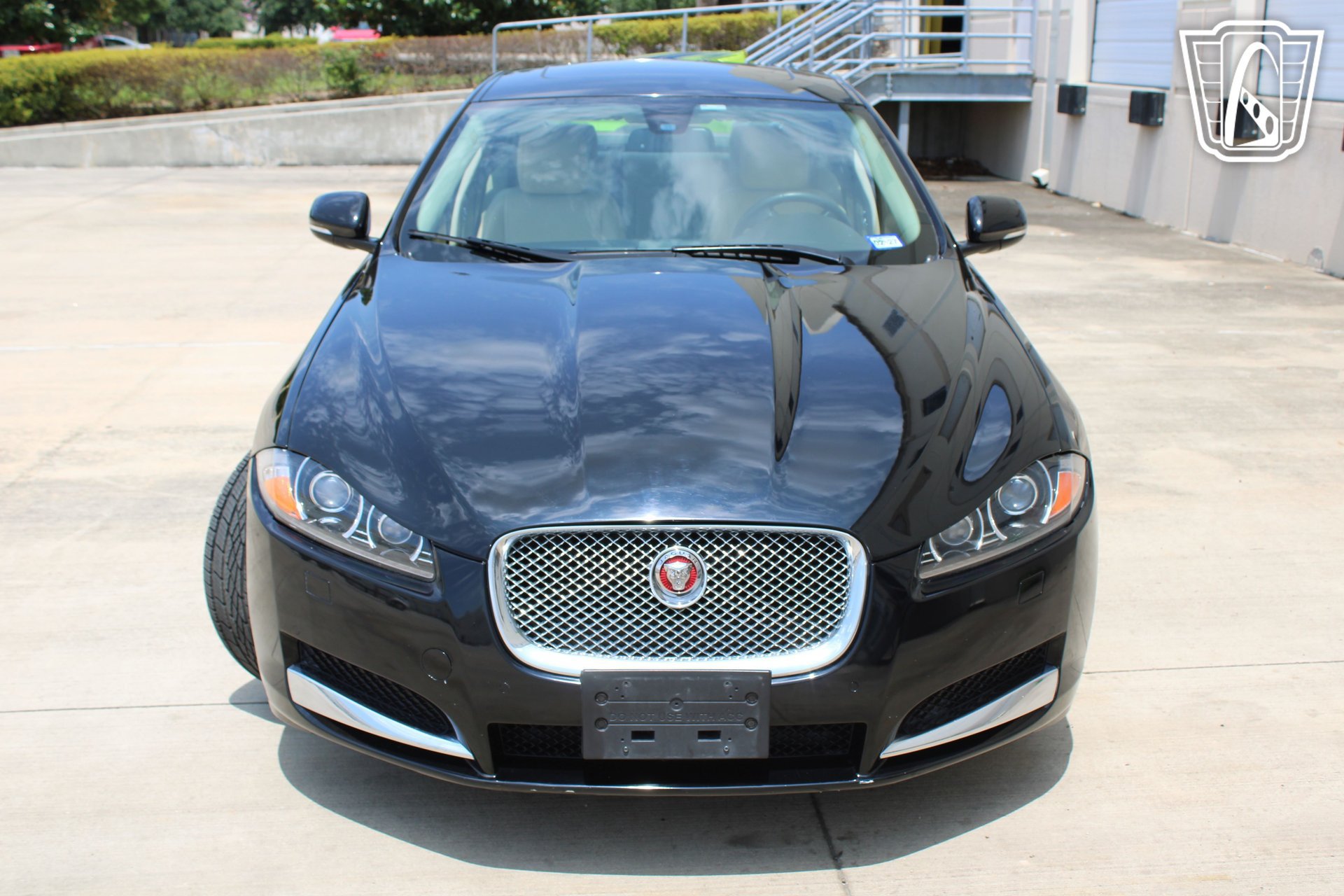 Used 2014 Jaguar XF 3.0 RWD image 11