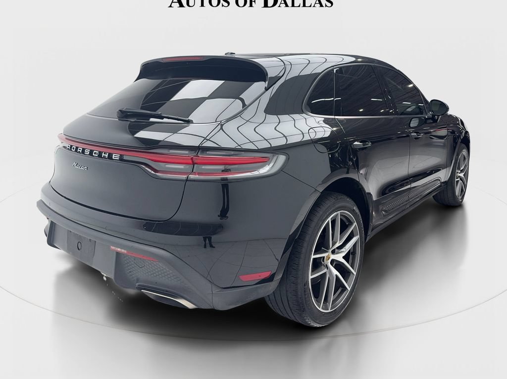 Used 2022 Porsche Macan AWD/4WD image 10