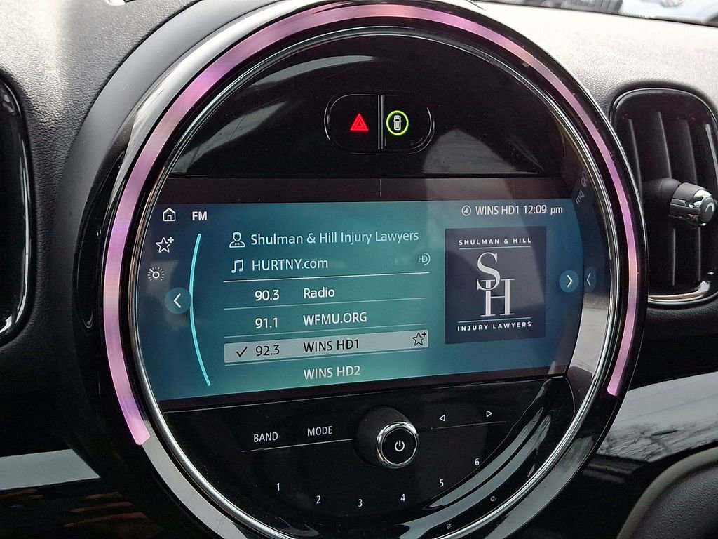 Used 2022 MINI Cooper Countryman S w/ Premium Package image 6