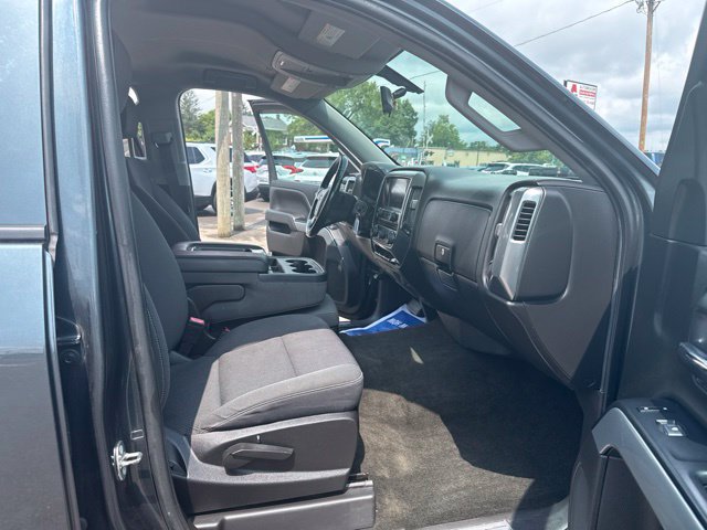 Used 2018 Chevrolet Silverado 1500 LT w/ All Star Edition AWD/4WD image 12