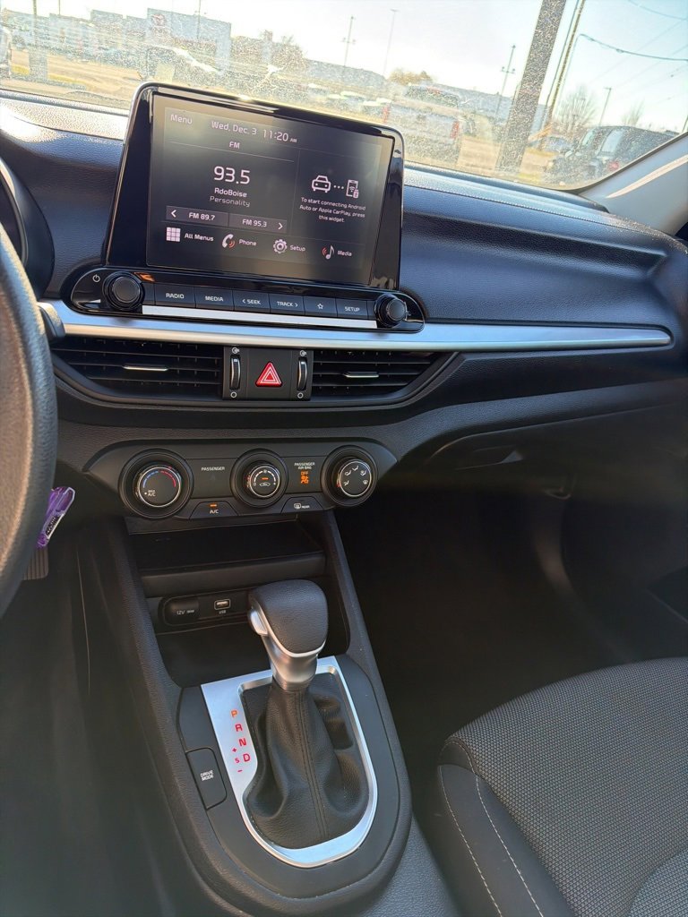 Used 2024 Kia Forte LXS image 17