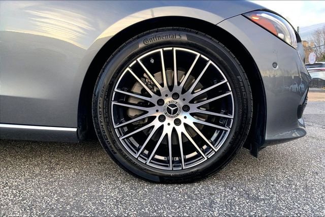 Used 2025 Mercedes-Benz C 300 4MATIC Sedan image 9