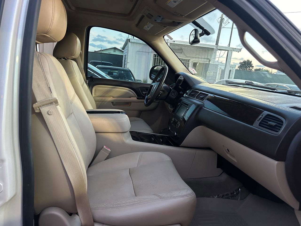 Used 2012 GMC Yukon Denali image 12