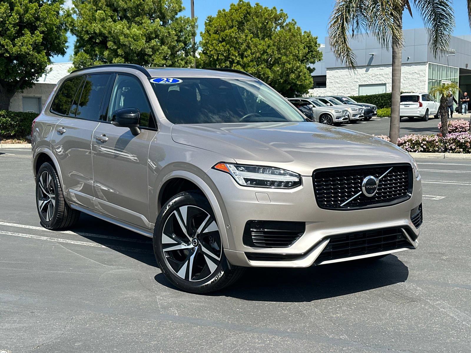 Certified 2023 Volvo XC90 T8 Plus image 1