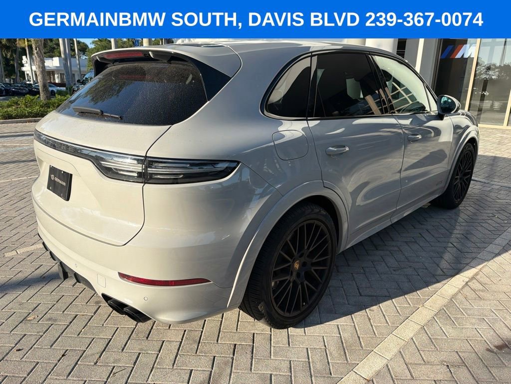 Used 2022 Porsche Cayenne GTS AWD/4WD image 21