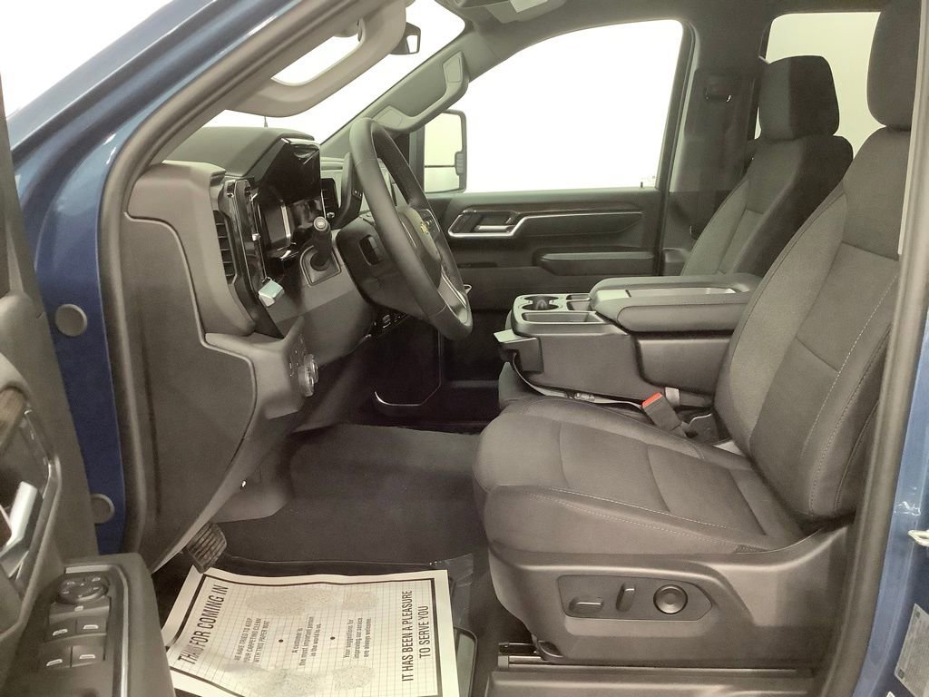 New 2026 Chevrolet Silverado 2500 LT w/ Convenience Package image 11