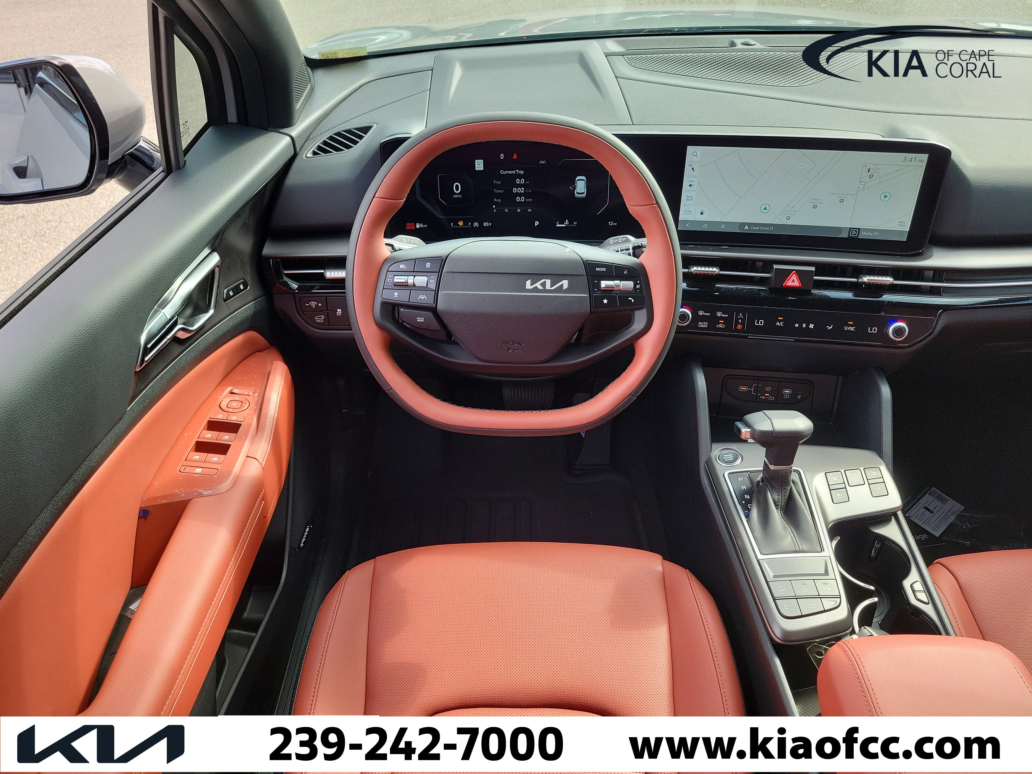 New 2026 Kia Sportage SX image 16