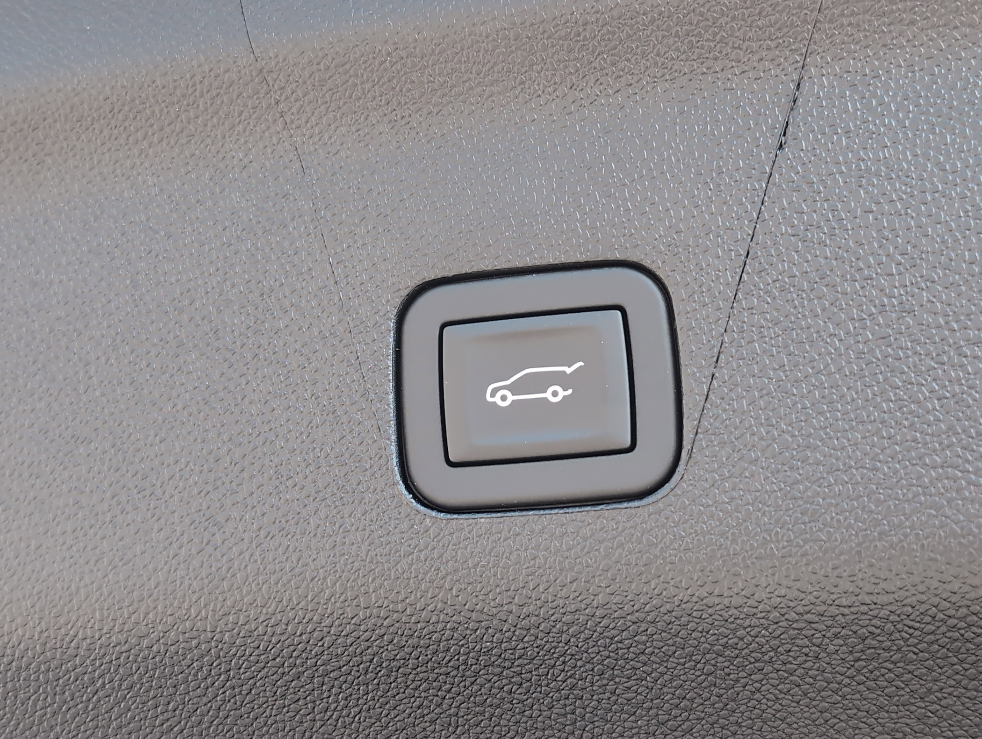 New 2026 Chevrolet Suburban High Country w/ LPO, Illumination Package image 33