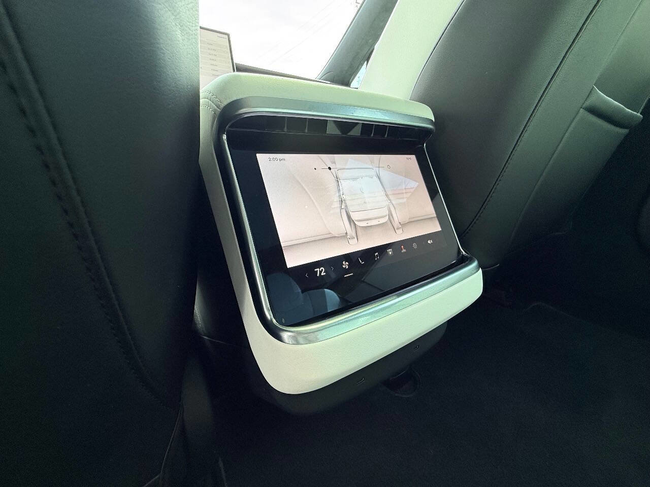 Used 2022 Tesla Model S image 32