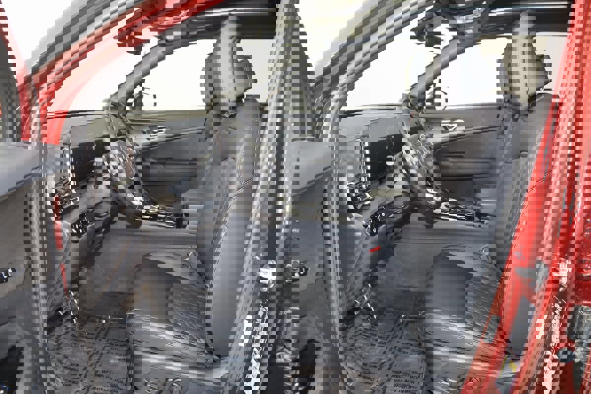 Used 2024 Kia Sportage X-Line Prestige image 12