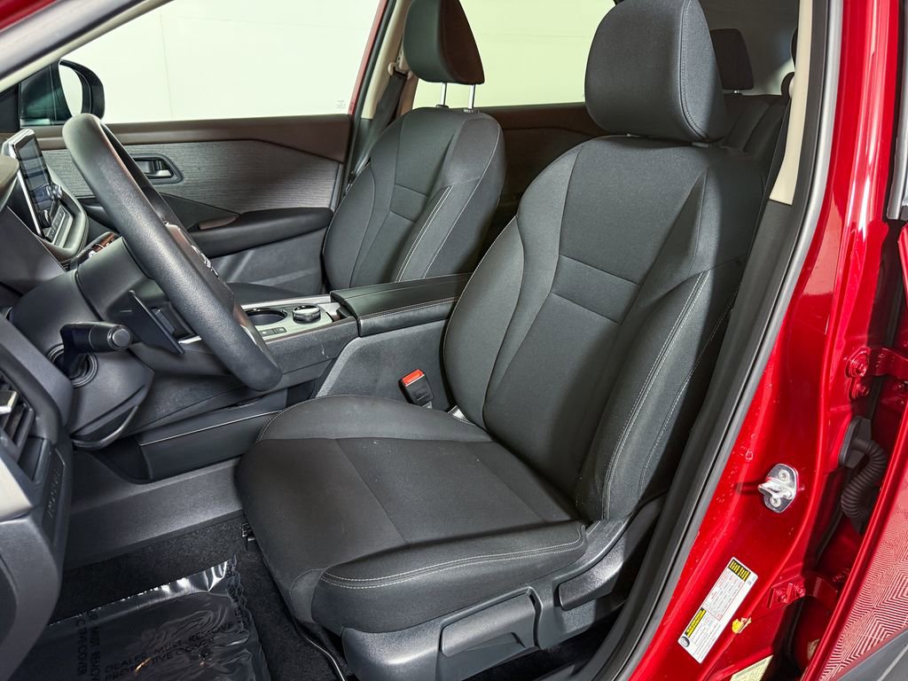 Certified 2023 Nissan Rogue S image 17