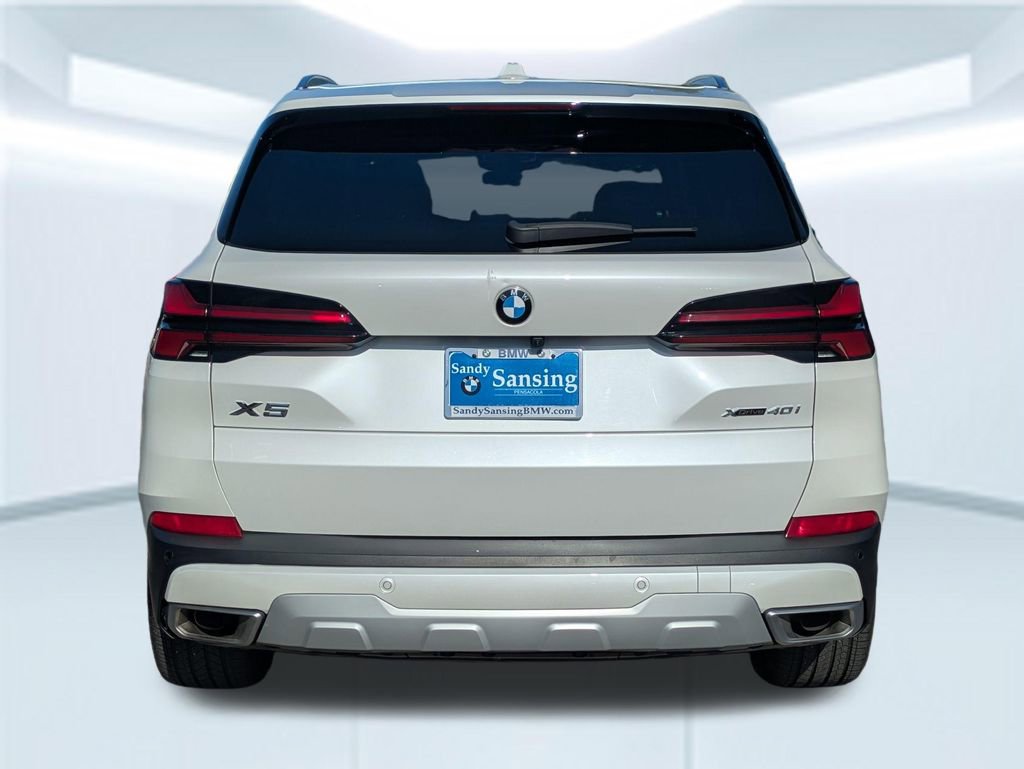Used 2025 BMW X5 xDrive40i w/ Executive Package image 4