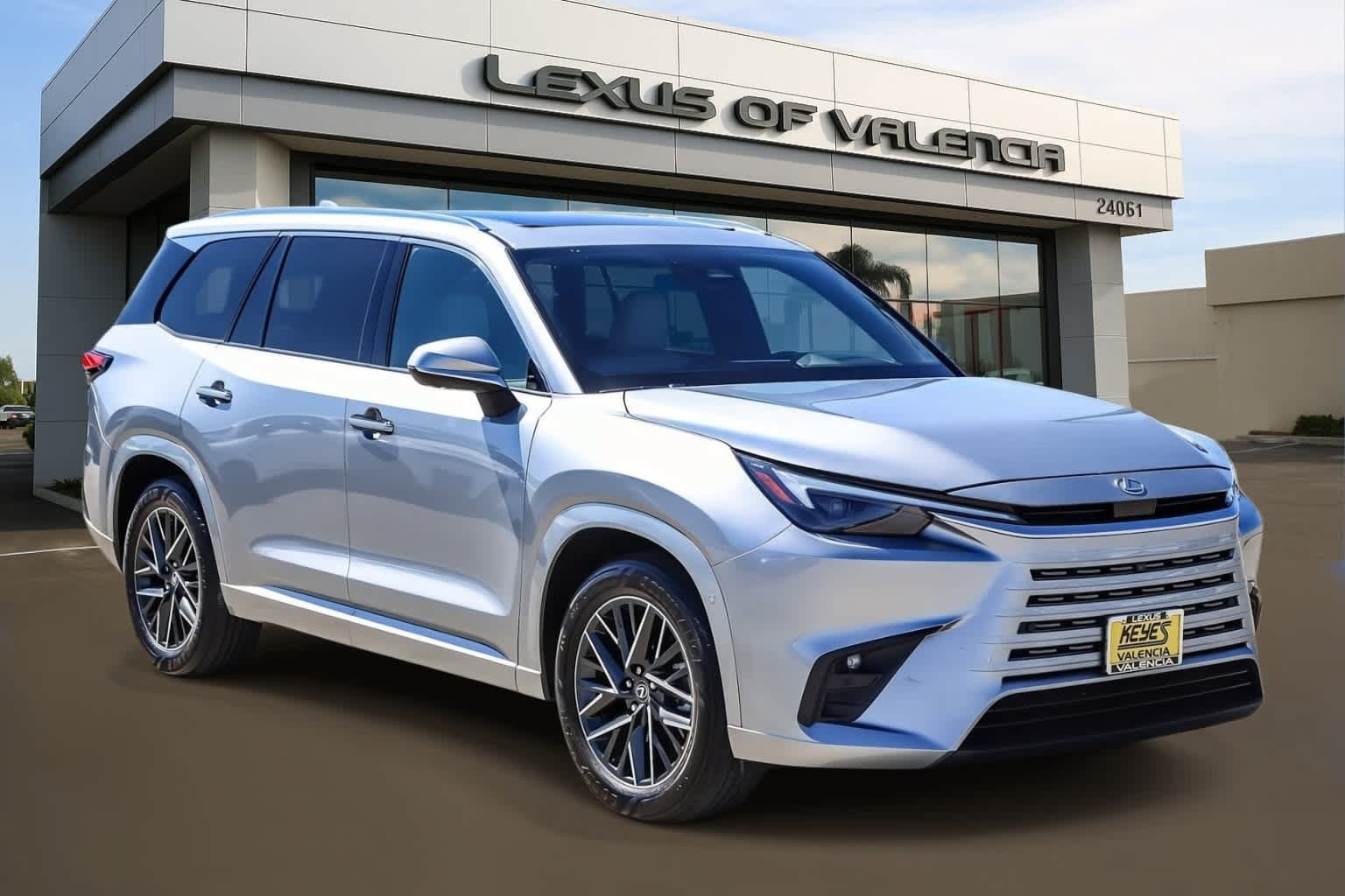 Used 2025 Lexus TX 350 FWD w/ Technology Package image 5