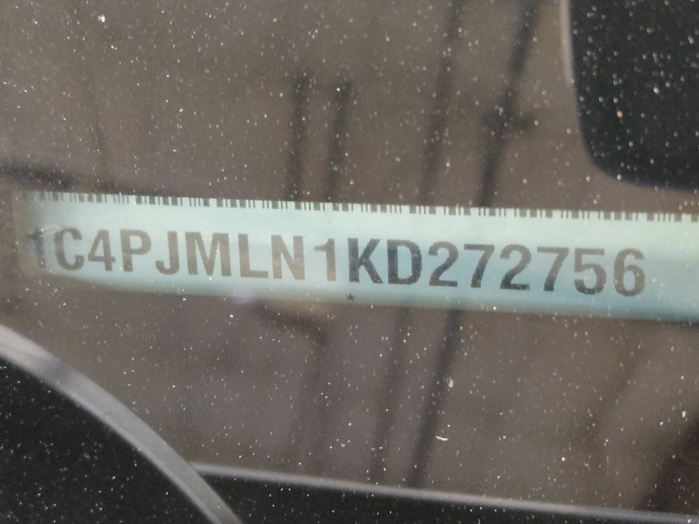 Used 2019 Jeep Cherokee Latitude Plus image 33