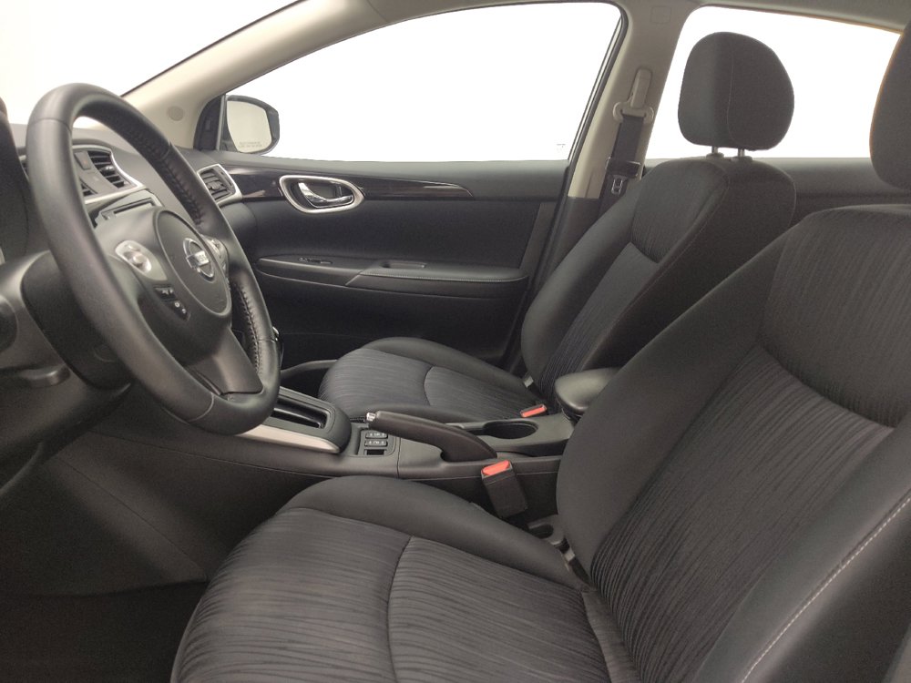 Used 2019 Nissan Sentra SV w/ Special Edition Package FWD image 17