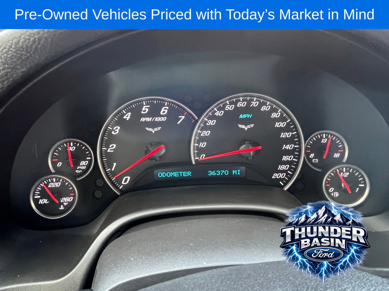 Used 2006 Chevrolet Corvette Coupe w/ Preferred Equipment Group RWD image 25