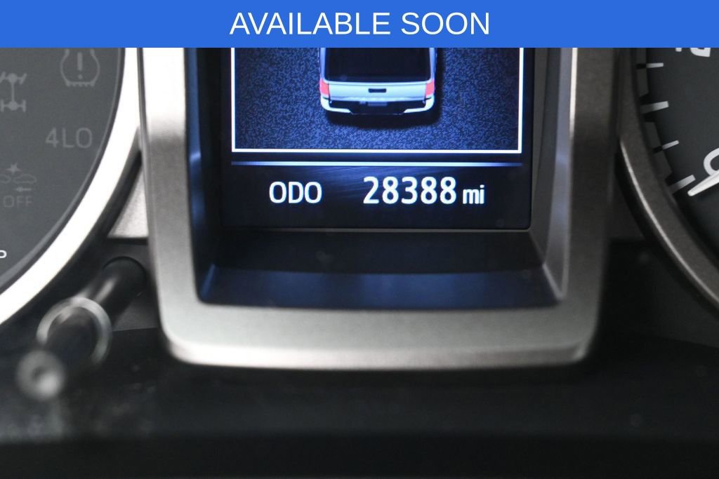 Used 2020 Toyota Tacoma Limited AWD/4WD image 19