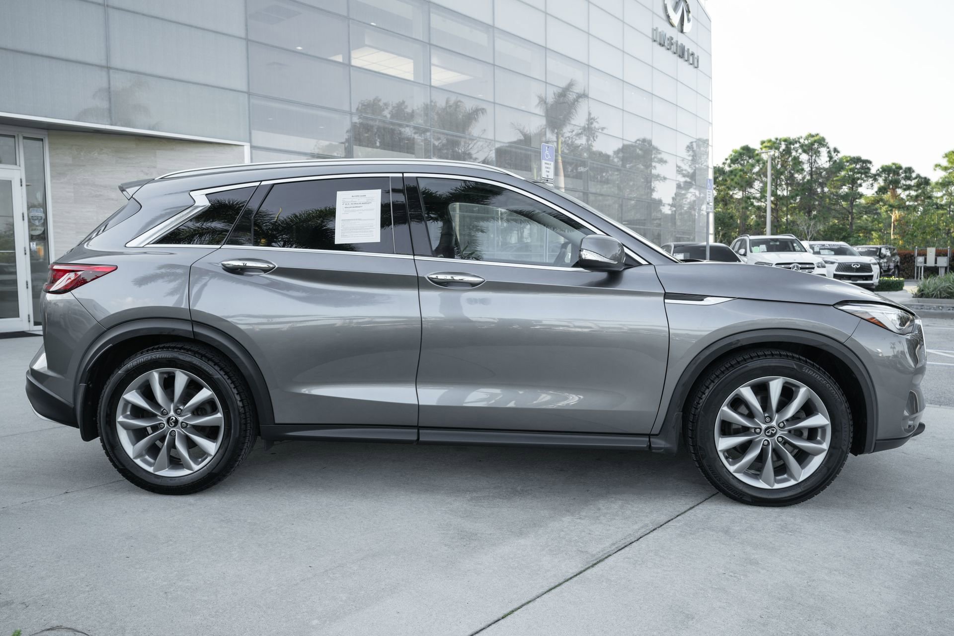 Used 2019 INFINITI QX50 Luxe w/ Navigation Package image 25