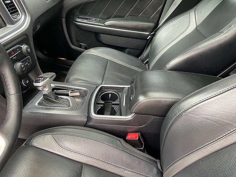Used 2015 Dodge Charger SXT w/ AWD Plus Group image 12