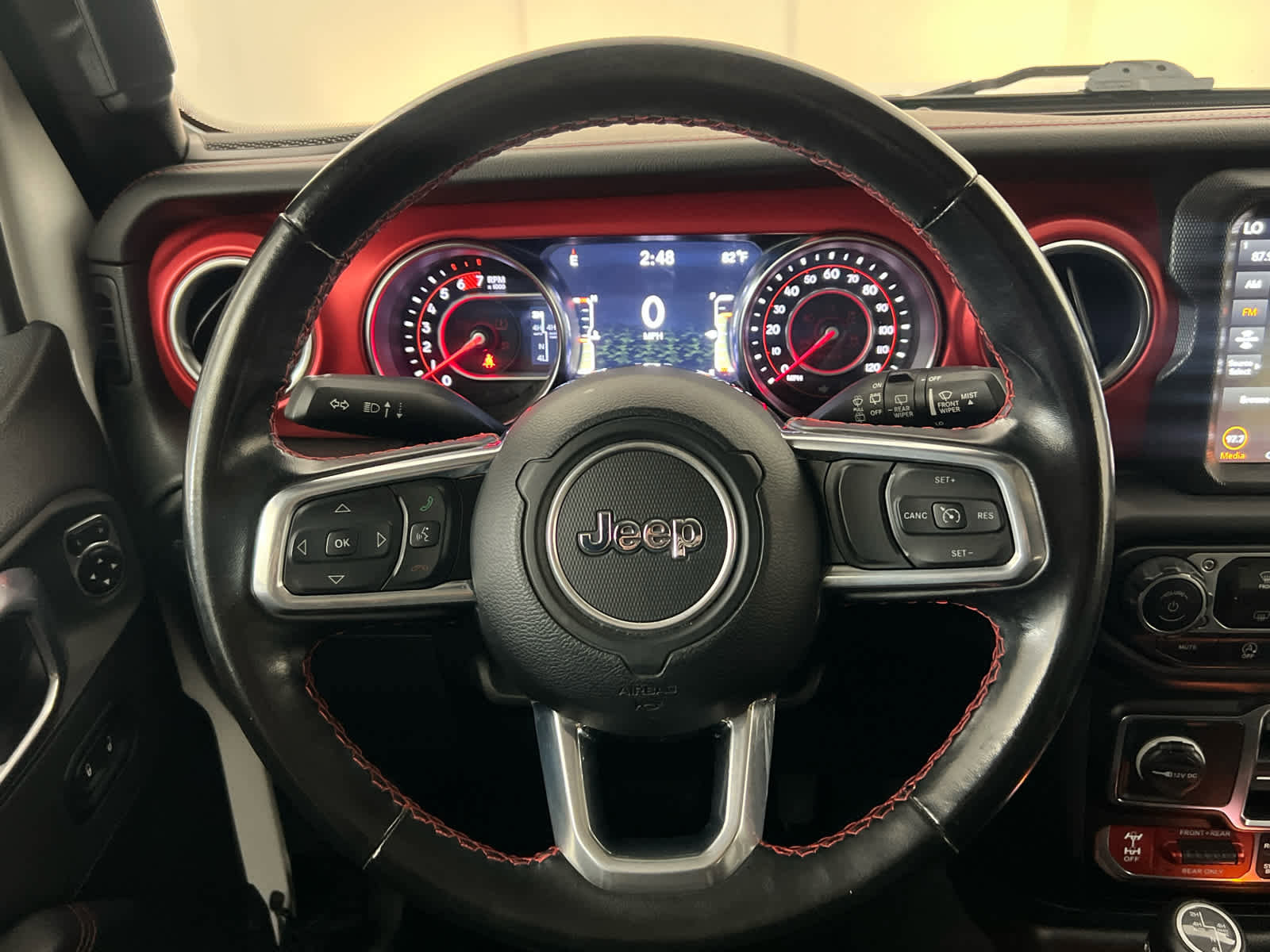 Used 2021 Jeep Wrangler Unlimited Rubicon AWD/4WD image 6