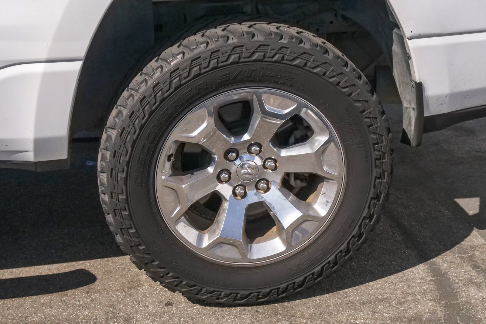 Used 2019 RAM 1500 Big Horn RWD image 6