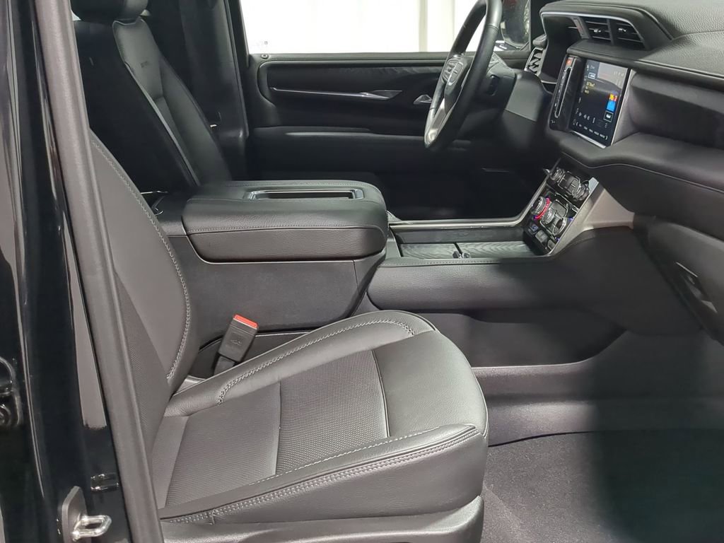 Used 2024 GMC Yukon Denali image 22
