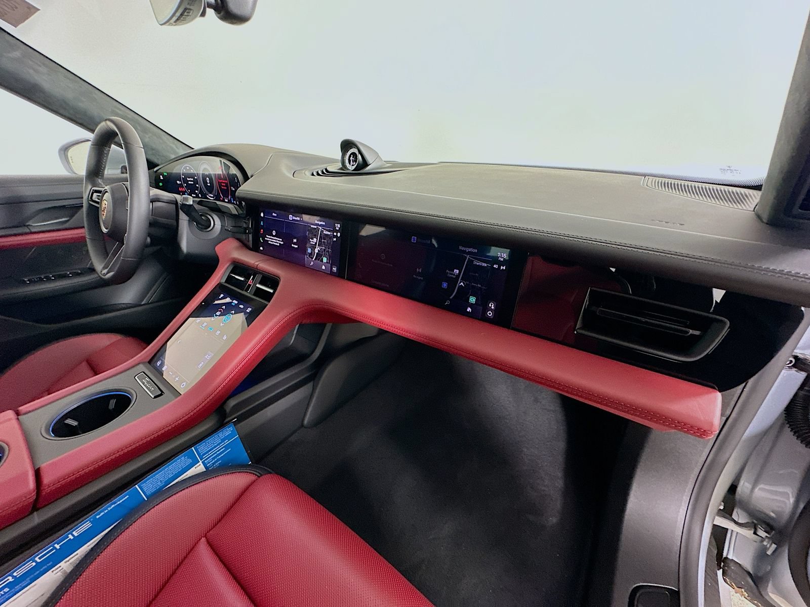 New 2026 Porsche Taycan GTS AWD/4WD image 43
