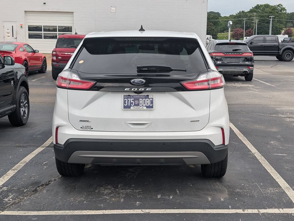 Used 2023 Ford Edge SEL AWD/4WD image 5