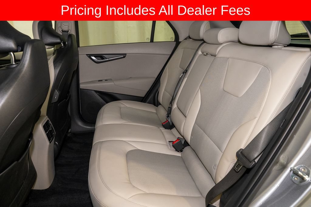 Certified 2023 Kia Niro Wind w/ Wind Preserve Package FWD image 9