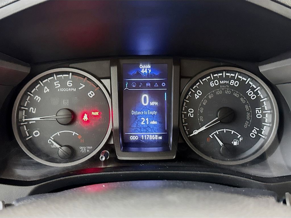 Used 2019 Toyota Tacoma TRD Off-Road w/ TRD Premium Off Road Package image 11