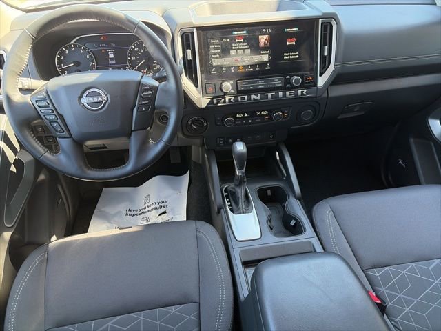 Certified 2025 Nissan Frontier SV w/ SV Convenience Package image 12