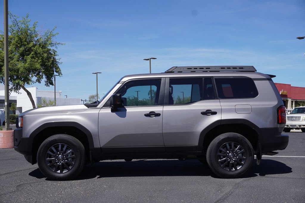 Used 2025 Toyota Land Cruiser 1958 image 2