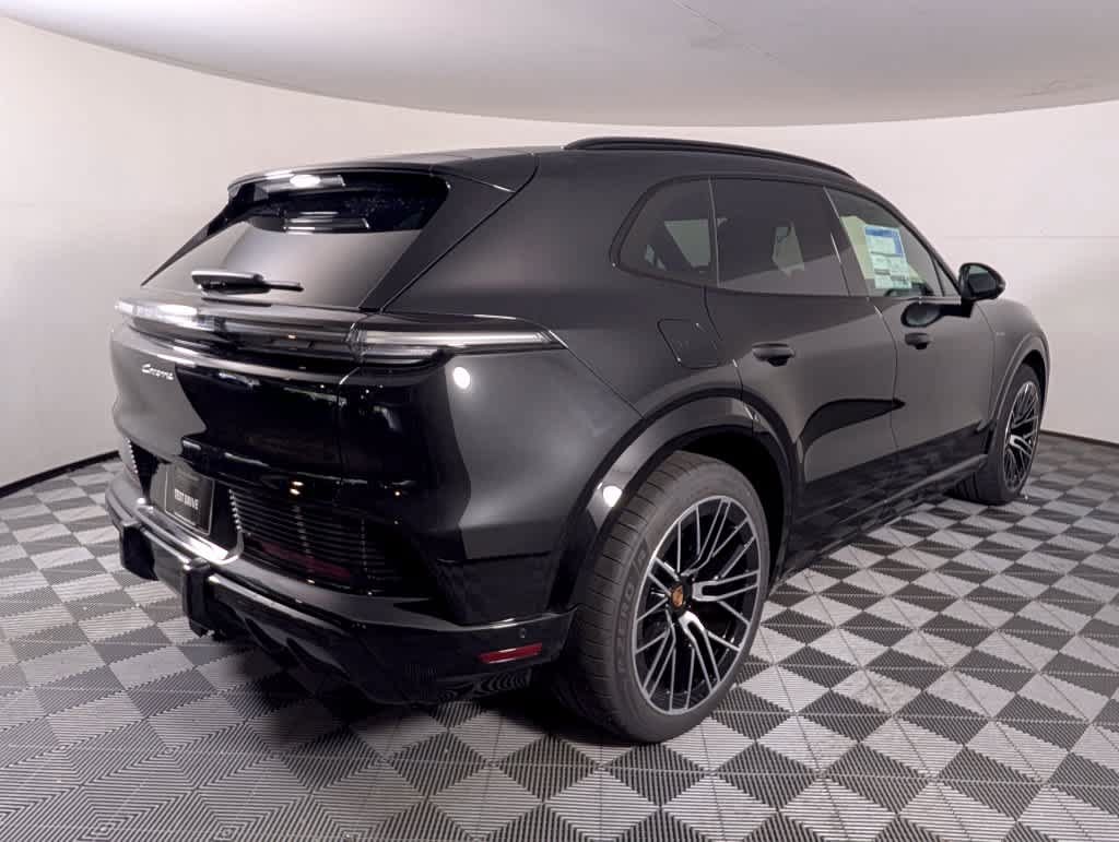 New 2026 Porsche Cayenne E-Hybrid AWD/4WD image 7