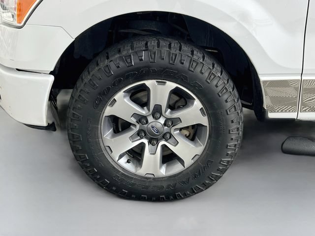 Used 2013 Ford F150 STX w/ Mid Equipment Group AWD/4WD image 10