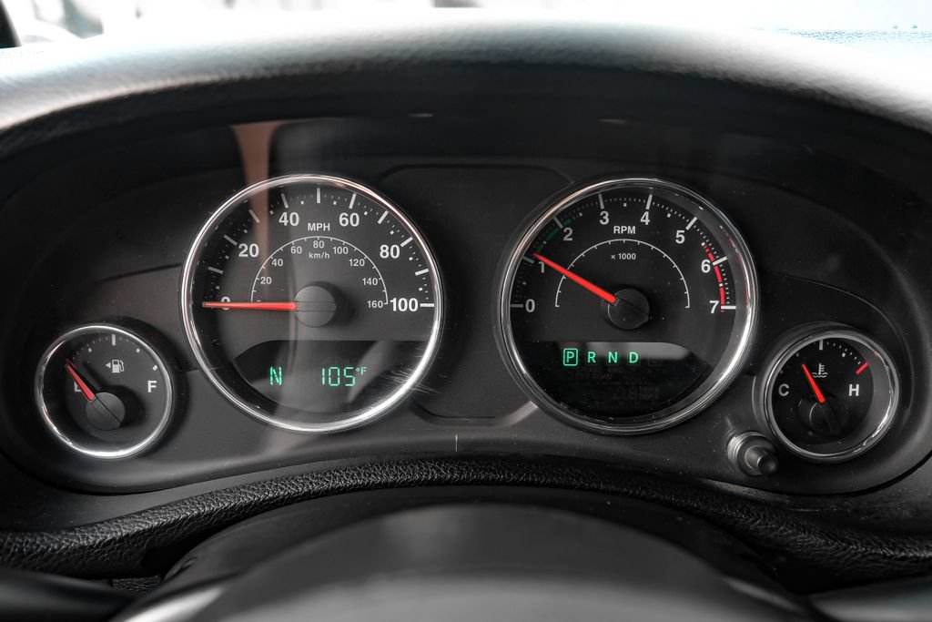 Used 2011 Jeep Wrangler Unlimited Sport AWD/4WD image 17