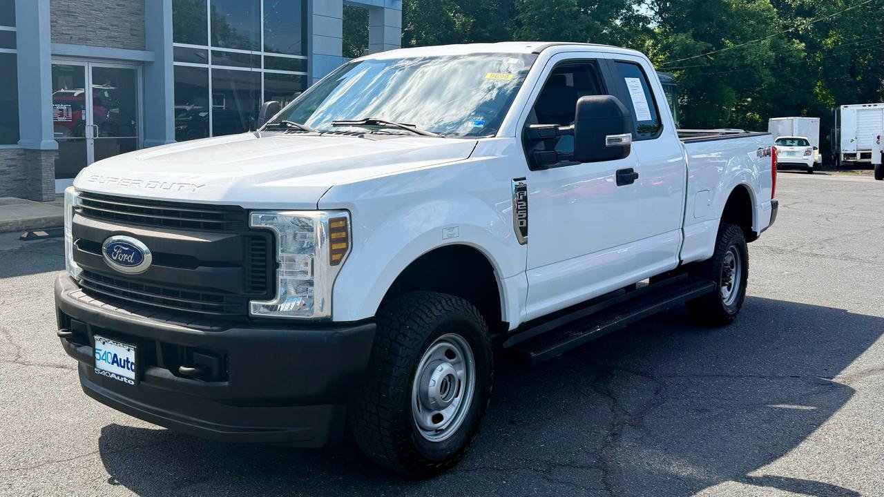 Used 2019 Ford F250 XL w/ Power Equipment Group AWD/4WD image 2
