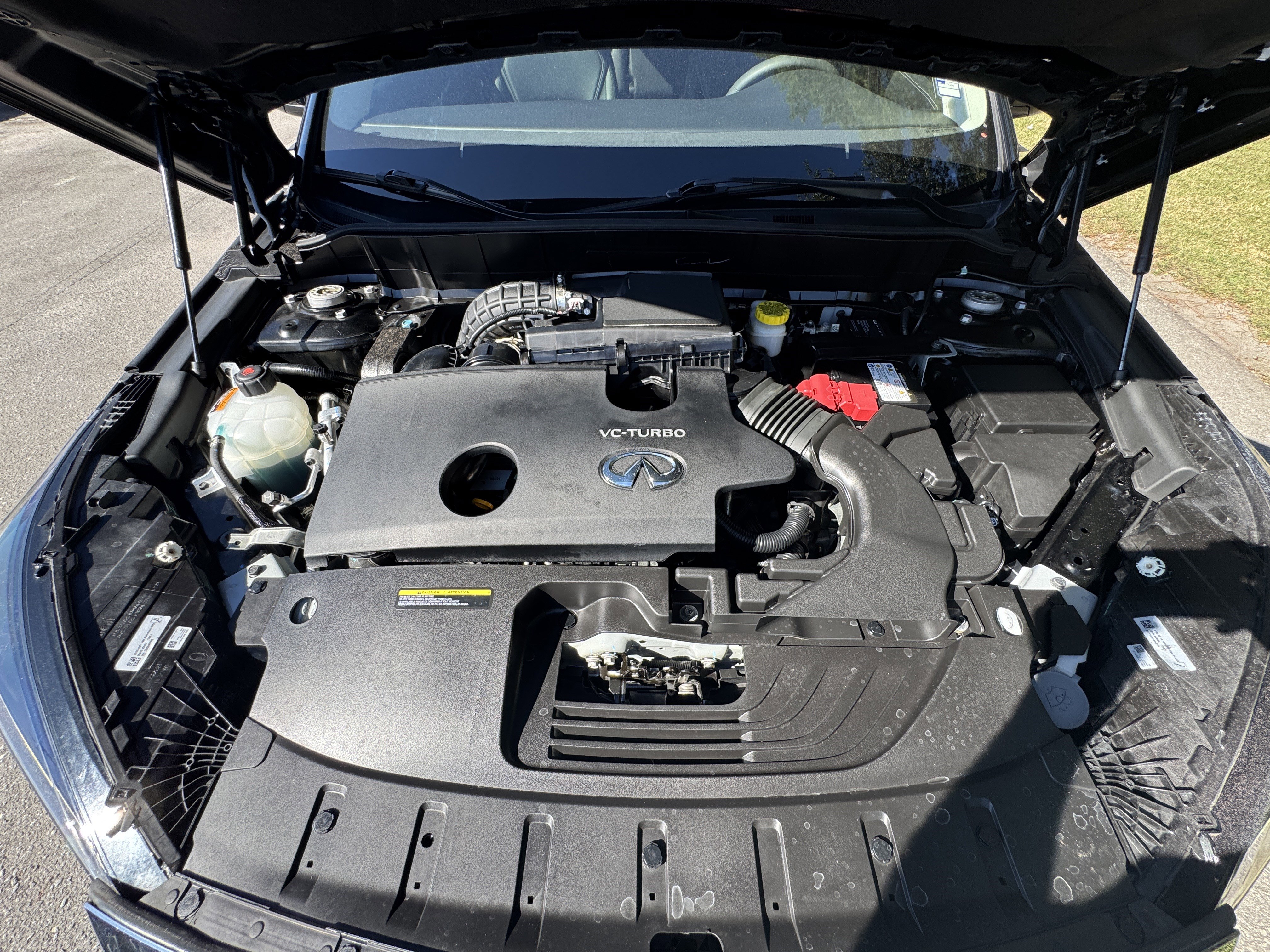 Used 2022 INFINITI QX50 Luxe w/ Cargo Package image 7